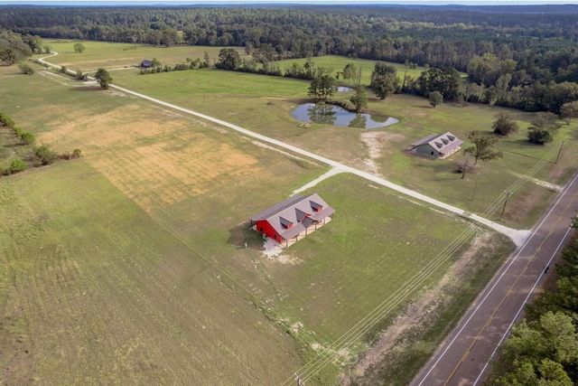 1033 Lonesome Dove Drive, Groveton, TX 75845