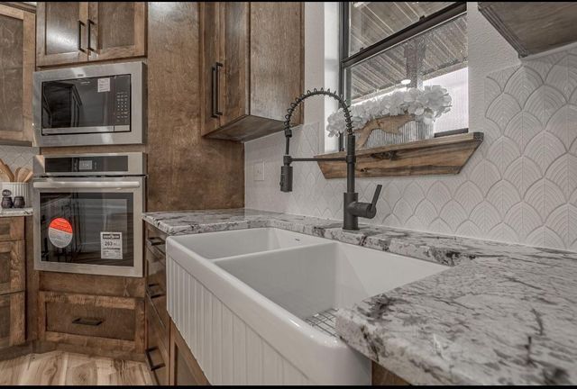 1033 Lonesome Dove Drive, Groveton, TX 75845