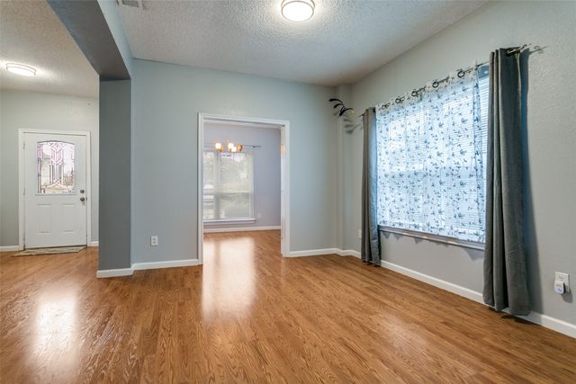 307 Pointer Place, Arlington, TX 76002
