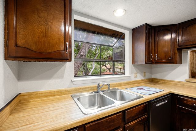 8327 Shallow Creek, San Antonio, TX 78251