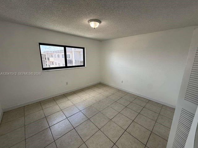 6950 W 6th Avenue 509, Hialeah, FL 33014