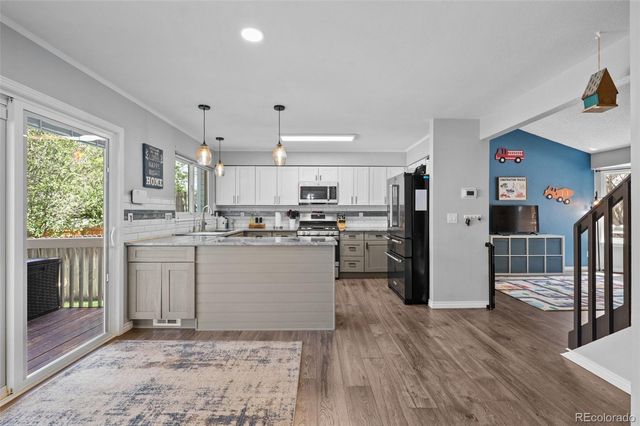 5201 Devon Avenue, Castle Rock, CO 80104