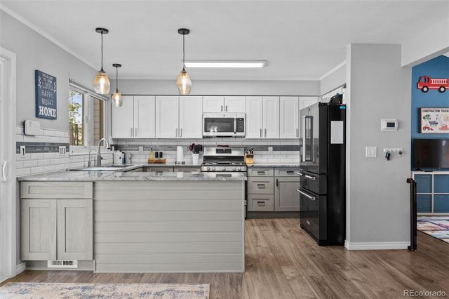 5201 Devon Avenue, Castle Rock, CO 80104