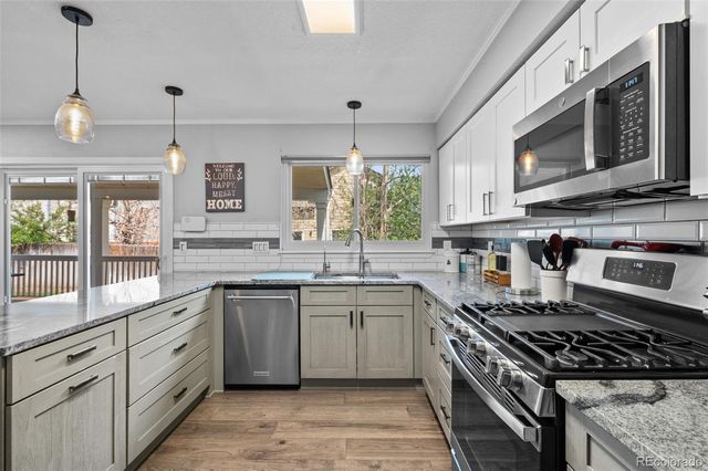 5201 Devon Avenue, Castle Rock, CO 80104