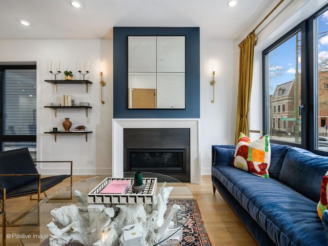 2622 N Racine Avenue 1, Chicago, IL 60614