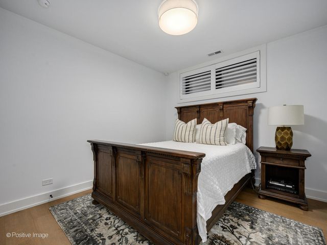 2622 N Racine Avenue 1, Chicago, IL 60614