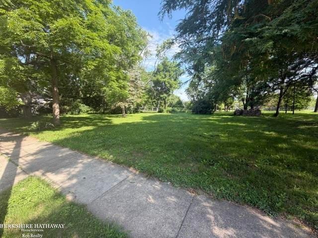 11827 Carney Street, Warren, MI 48089