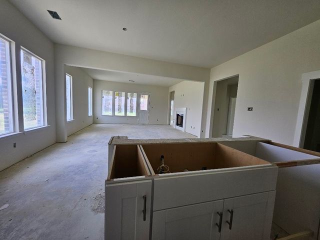901 Silverleaf Drive, Ennis, TX 75119