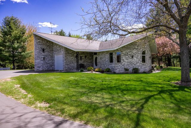 N5190 Treganza Drive, New Lisbon, WI 53950