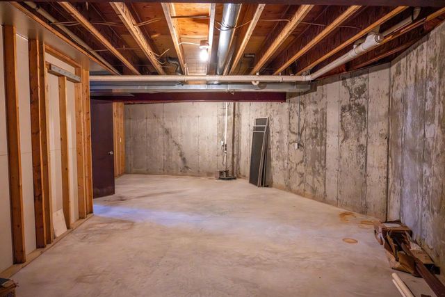 N5190 Treganza Drive, New Lisbon, WI 53950