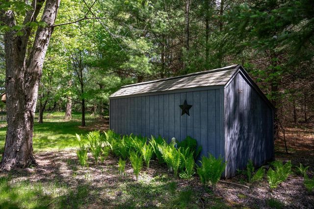 N5190 Treganza Drive, New Lisbon, WI 53950