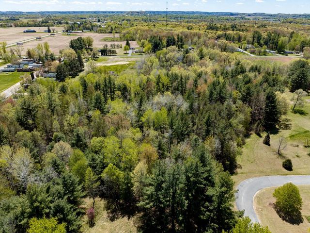 N5190 Treganza Drive, New Lisbon, WI 53950
