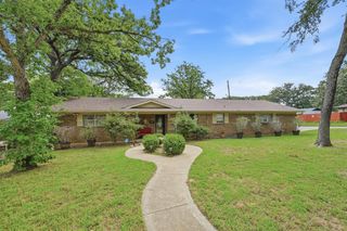 14 Circle Drive, Denison, TX 75021