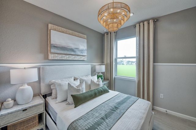 4007 Russell Court Compass 137, Vero Beach, FL 32960