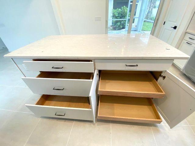 4007 Russell Court Compass 137, Vero Beach, FL 32960