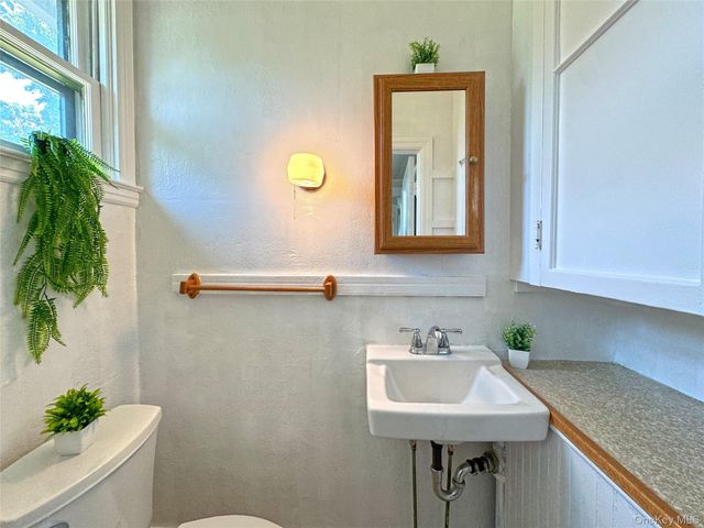 49 Corlies Avenue, Poughkeepsie, NY 12601
