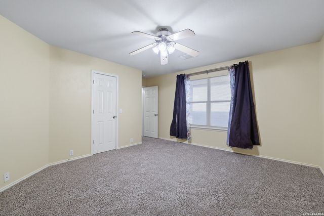 6619 Chasethorn, San Antonio, TX 78249