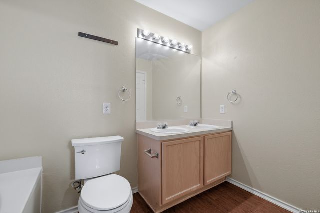 6619 Chasethorn, San Antonio, TX 78249