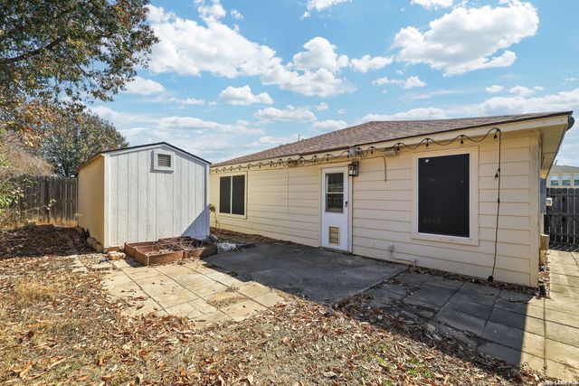 6619 Chasethorn, San Antonio, TX 78249