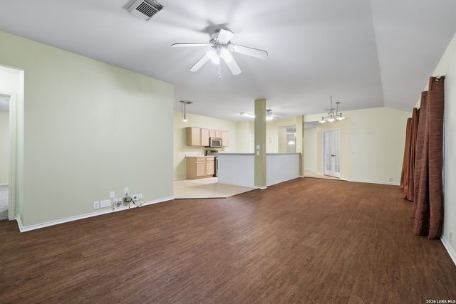 6619 Chasethorn, San Antonio, TX 78249