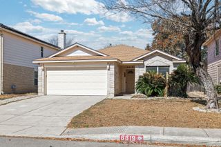 6619 Chasethorn, San Antonio, TX 78249