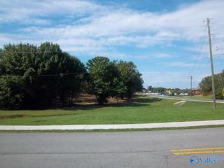 20 Newt Parker Drive, Boaz, AL 35957