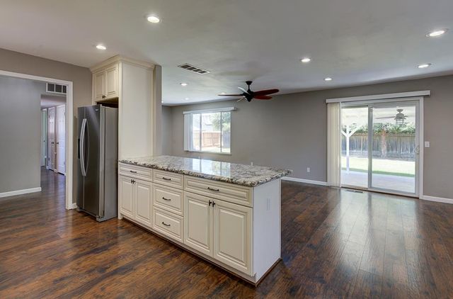 3152 W Morris Avenue, Fresno, CA 93711