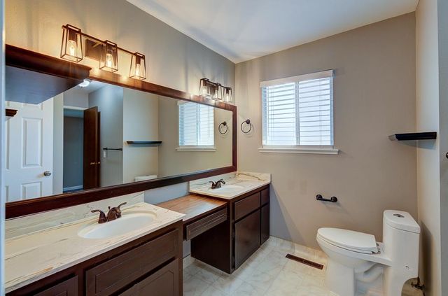 3152 W Morris Avenue, Fresno, CA 93711