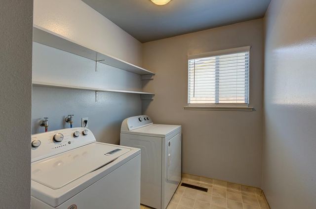 3152 W Morris Avenue, Fresno, CA 93711