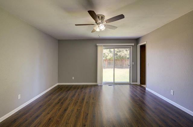 3152 W Morris Avenue, Fresno, CA 93711