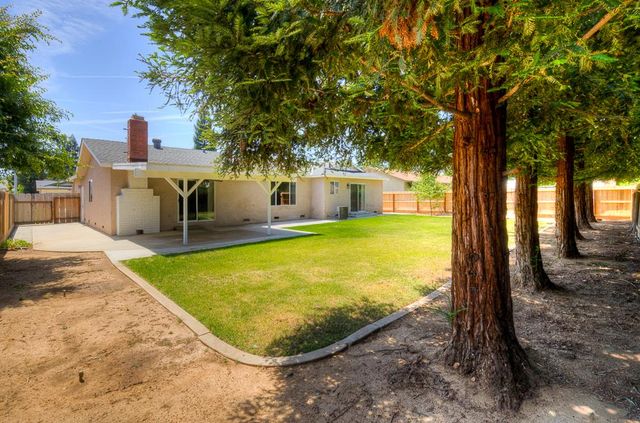 3152 W Morris Avenue, Fresno, CA 93711