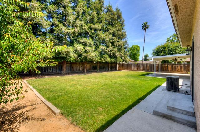 3152 W Morris Avenue, Fresno, CA 93711