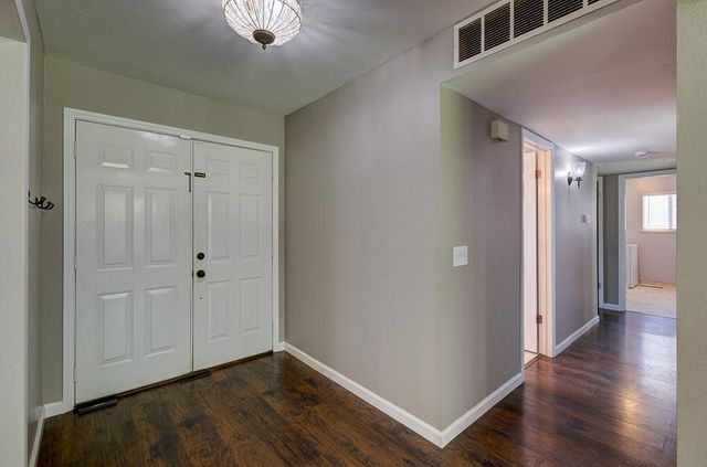 3152 W Morris Avenue, Fresno, CA 93711