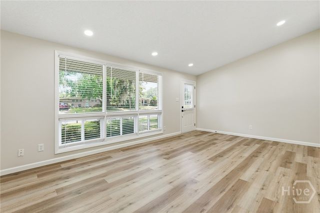 318 Briarcliff Circle, Savannah, GA 31419