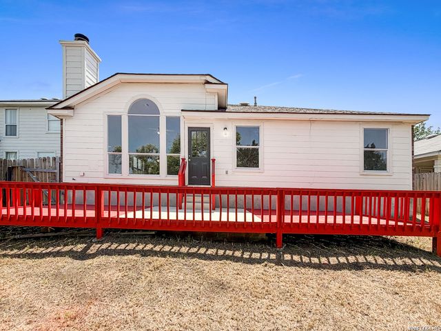 21607 Rio Comal, San Antonio, TX 78259