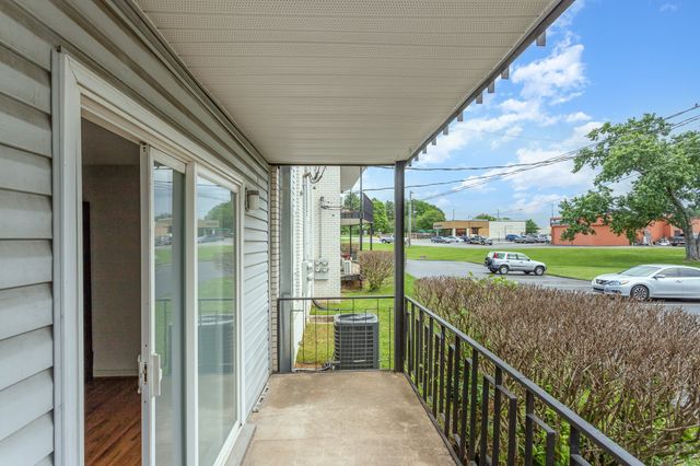 613 Hillsboro Rd Apt A18, Franklin, TN 37064