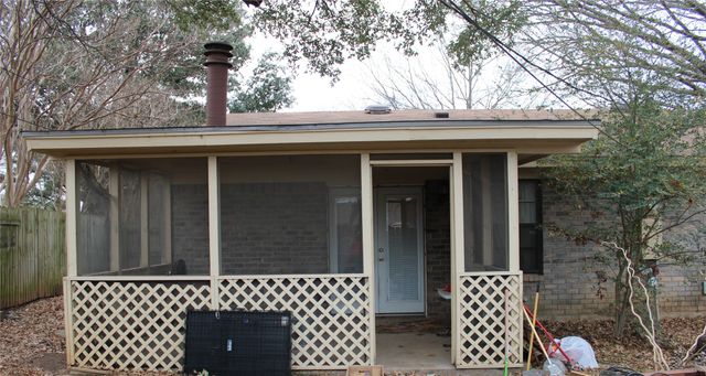 513 Baldwin Avenue, Crowley, TX 76036