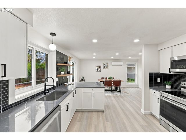 1321 Se 159TH Ave, Vancouver, WA 98683