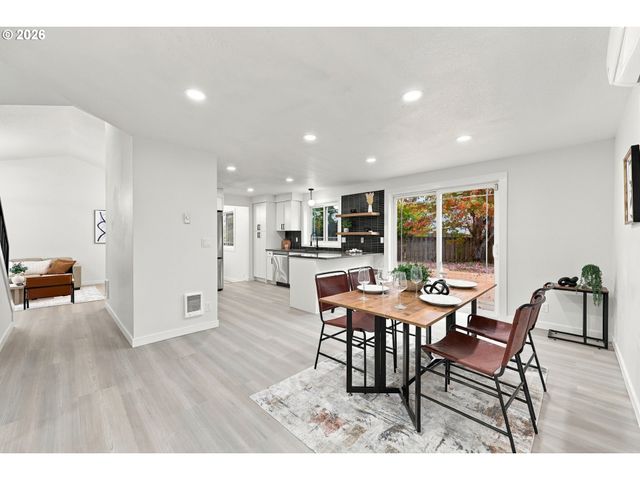 1321 Se 159TH Ave, Vancouver, WA 98683