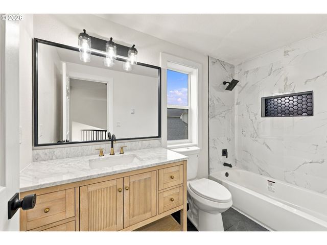 1321 Se 159TH Ave, Vancouver, WA 98683