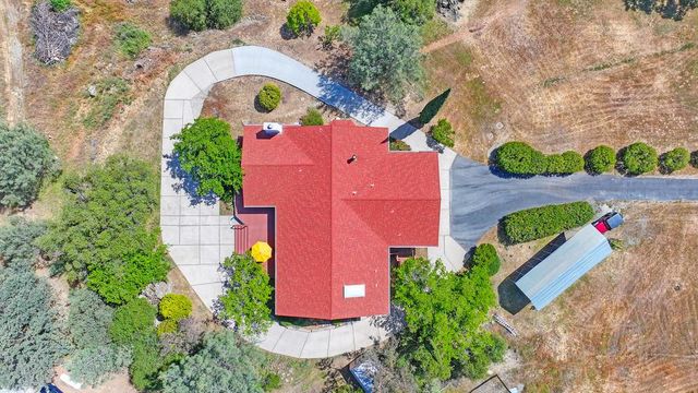 3561 Ahwahnee Way, Cool, CA 95614