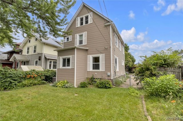 34 Knowlton Avenue, Tonawanda, NY 14217
