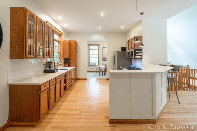 12909 Victory Woods Drive Ne, Vergennes Twp, MI 49331