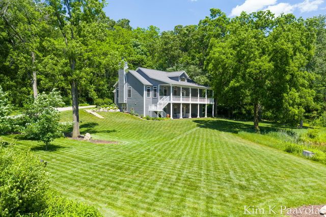 12909 Victory Woods Drive Ne, Vergennes Twp, MI 49331
