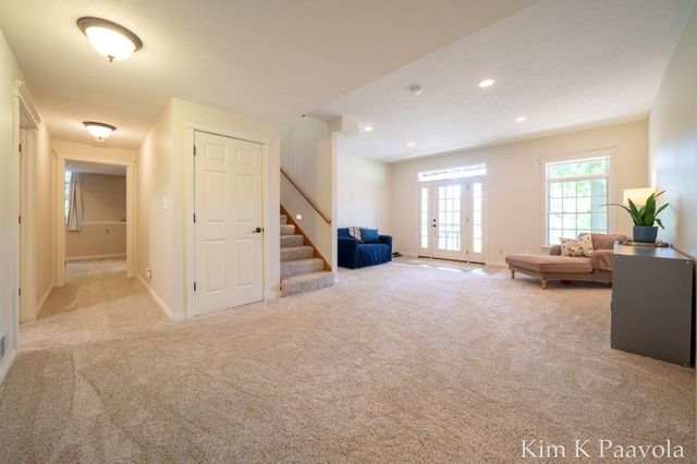 12909 Victory Woods Drive Ne, Vergennes Twp, MI 49331