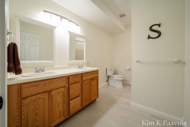 12909 Victory Woods Drive Ne, Vergennes Twp, MI 49331