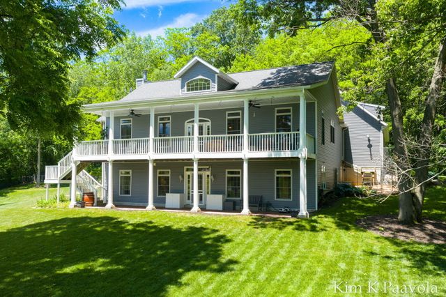 12909 Victory Woods Drive Ne, Vergennes Twp, MI 49331