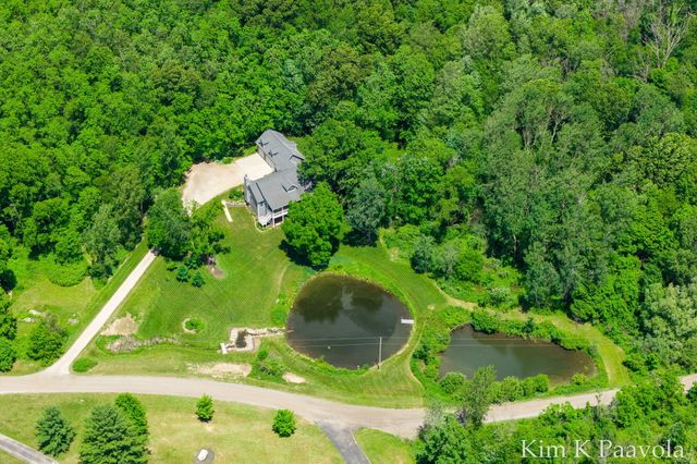12909 Victory Woods Drive Ne, Vergennes Twp, MI 49331