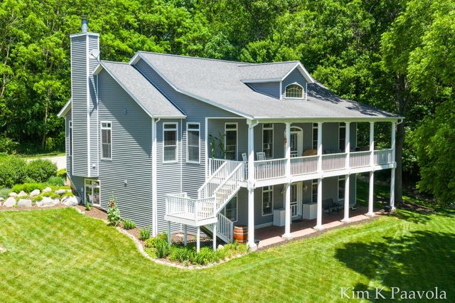 12909 Victory Woods Drive Ne, Vergennes Twp, MI 49331