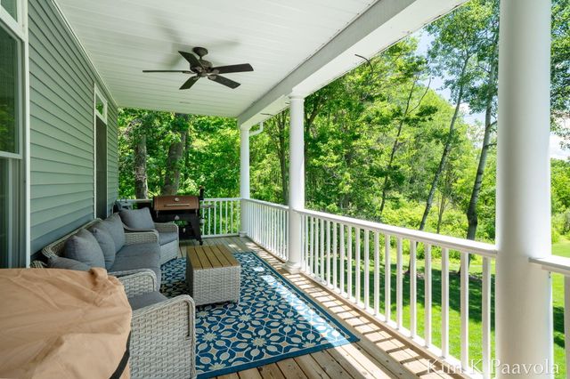 12909 Victory Woods Drive Ne, Vergennes Twp, MI 49331